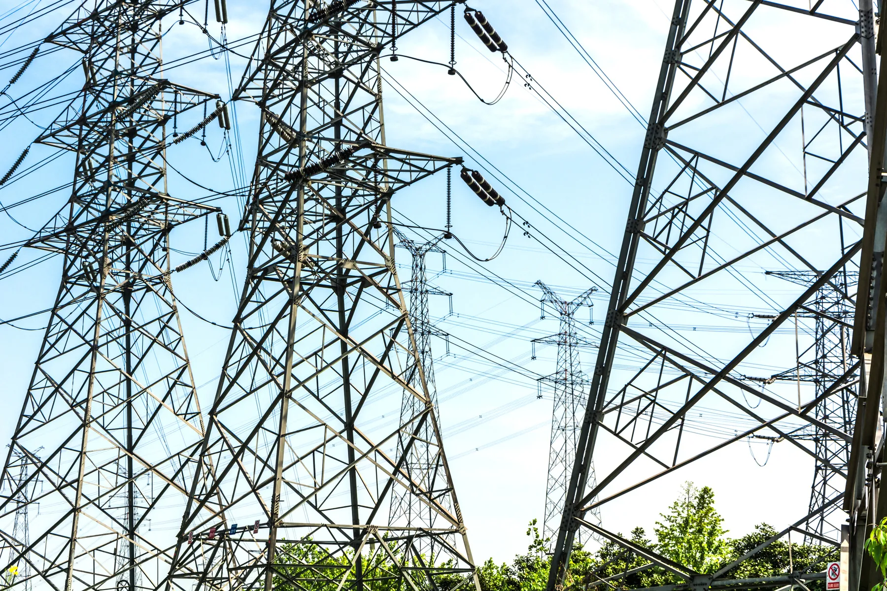 Будівництво ліній повітряних електропередач